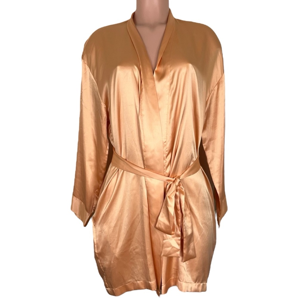 NWT Vintage Victoria's Secret Satin Robe - Peach - pockets - pink‎ label